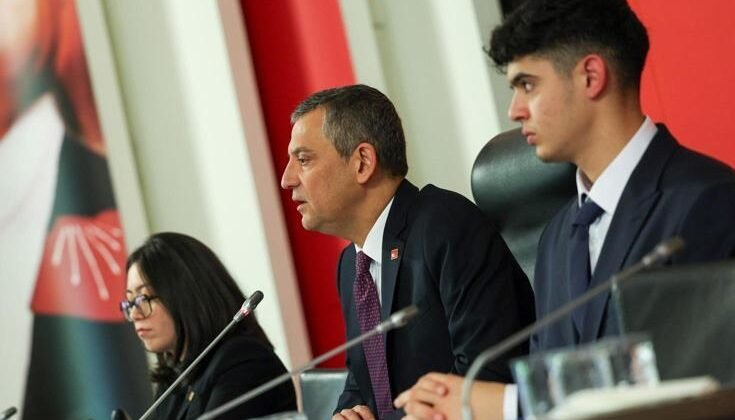 2 gün önce tahliye edilen Berkay Gezgin göreve başladı