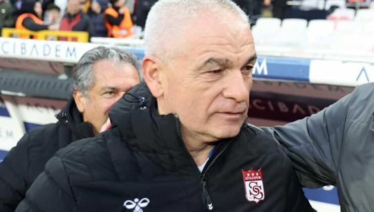 Maçın hakemini yerden yere vurdu!