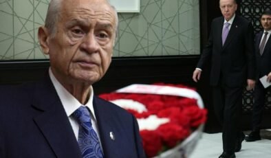 Bahçeli’den Kabine toplantısına damga vuran hediye
