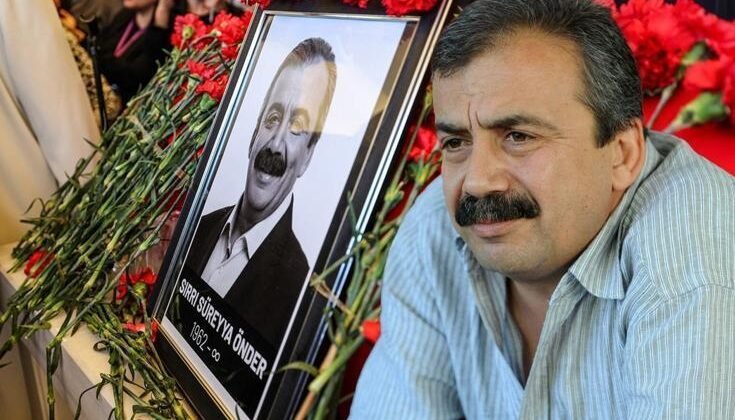 Aslen Türkmen kökenliydi ama Kürt müsünüz diye sorulduğunda…