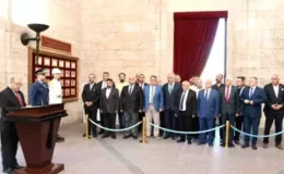 Matbaacılar Anıtkabir’de Ata’yı Andı